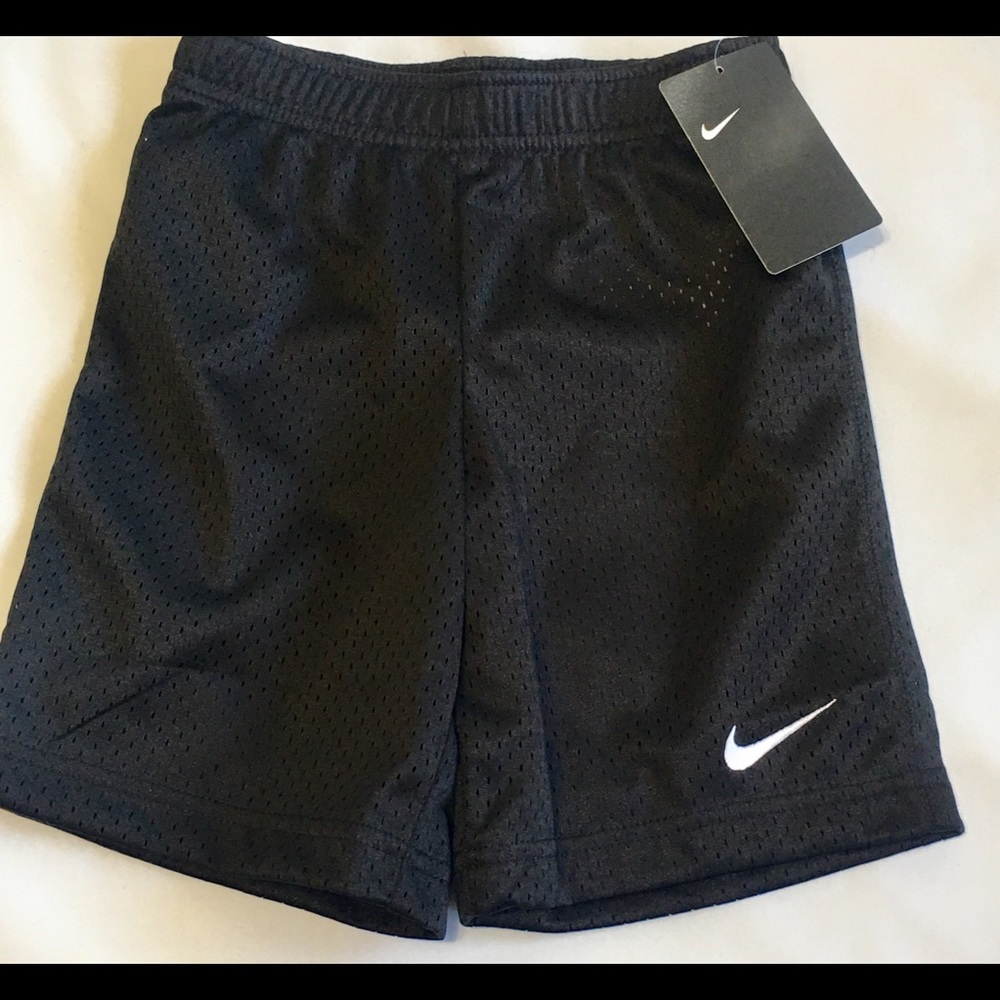 NIKE Black Youth Shorts Size 6 NEW